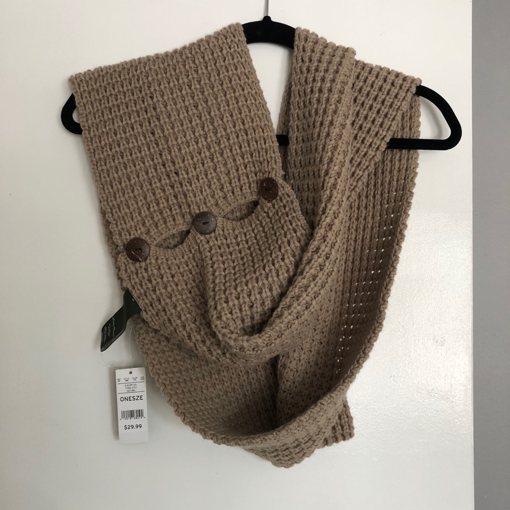 Eddie Bauer scarf with decorative buttons